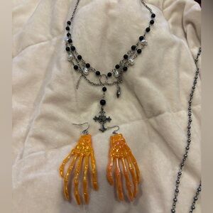 2 FREE NECKLACE WITH EARRINGS AND NECKLACE